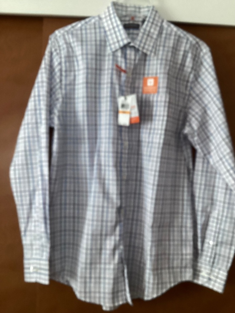 Van Heusen Ultimate Traveler Men’s Small 14-14 1/2 Long Sleeve Plaid Shirt NWT